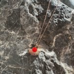 Κολιέ βεντάλια με κόκκινο σμάλτο